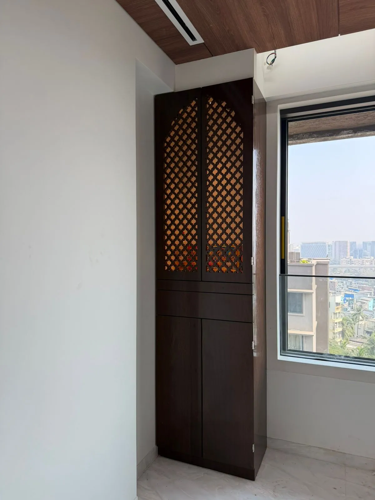 Utsav Seth and Manjari Seth Residence photo 51